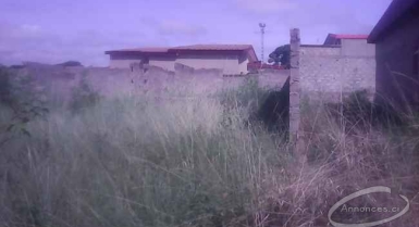 Maison inachevé a vendre a yamoussoukro ebenezer avec acd