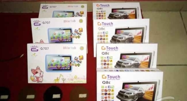 Tablette 16g et 2g ram