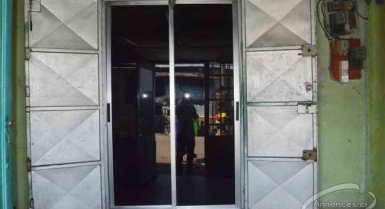 Studio photo a  vendre / a céder   avec tout le matériel