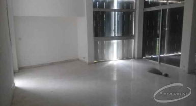 Appartement de 4 pièces renove à la riviera golf elias