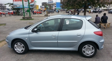 2_108049443.jpg