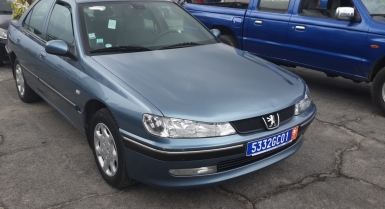 2_126496217.jpg