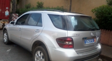 2_15069176.jpg