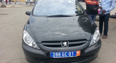 2_187432101.jpg