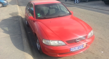 2_220156384.jpg