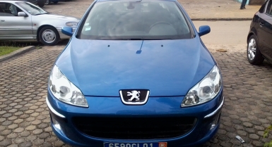 2_404995043.jpg
