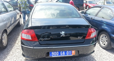 2_460757759.jpg