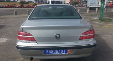 2_482166836.jpg