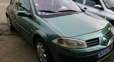 2_483932279.jpg