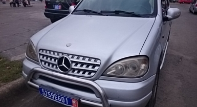 2_521903507.jpg