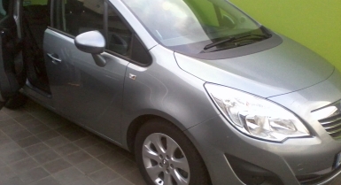 2_711329900.jpg