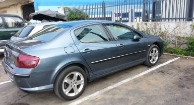 2_750471674.jpg