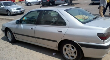 2_801296330.jpg