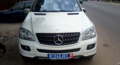 2_80185429.jpg