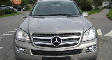 3_350997979.jpg