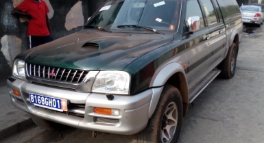 3_75011569.jpg