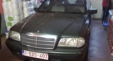 3_773710426.jpg