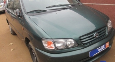 4_498017635.jpg