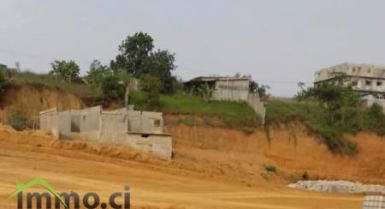 Terrain de 400m2 à Abidjan Faya