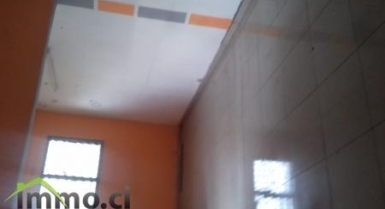 Yopougon mamie adjoa une villa de 4 pièces