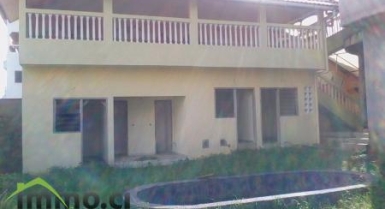 Villa duplex de 16 pièces