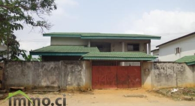 VILLA DUPLEXE 7 Pièces