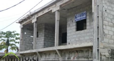 IMMEUBLE INACHEVE A YOP CITE N'GOUAN3