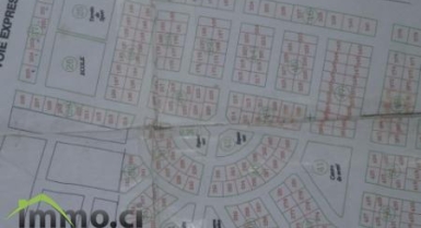 "TERRAINS A CREDITS" _ NOUVELLE AUTOROUTE DE BASSAM