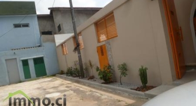 VILLA BASSE DE 5 PIECES