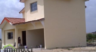 Duplex de 4 pièces situé à Cocody angré 4eme extension