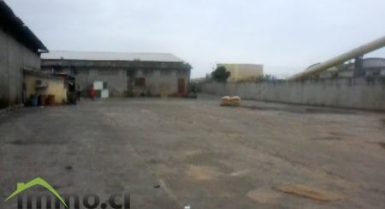 ENTREPOT À LOUER À VRIDI