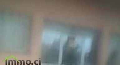 GRANDS BUREAU MEUBLEE